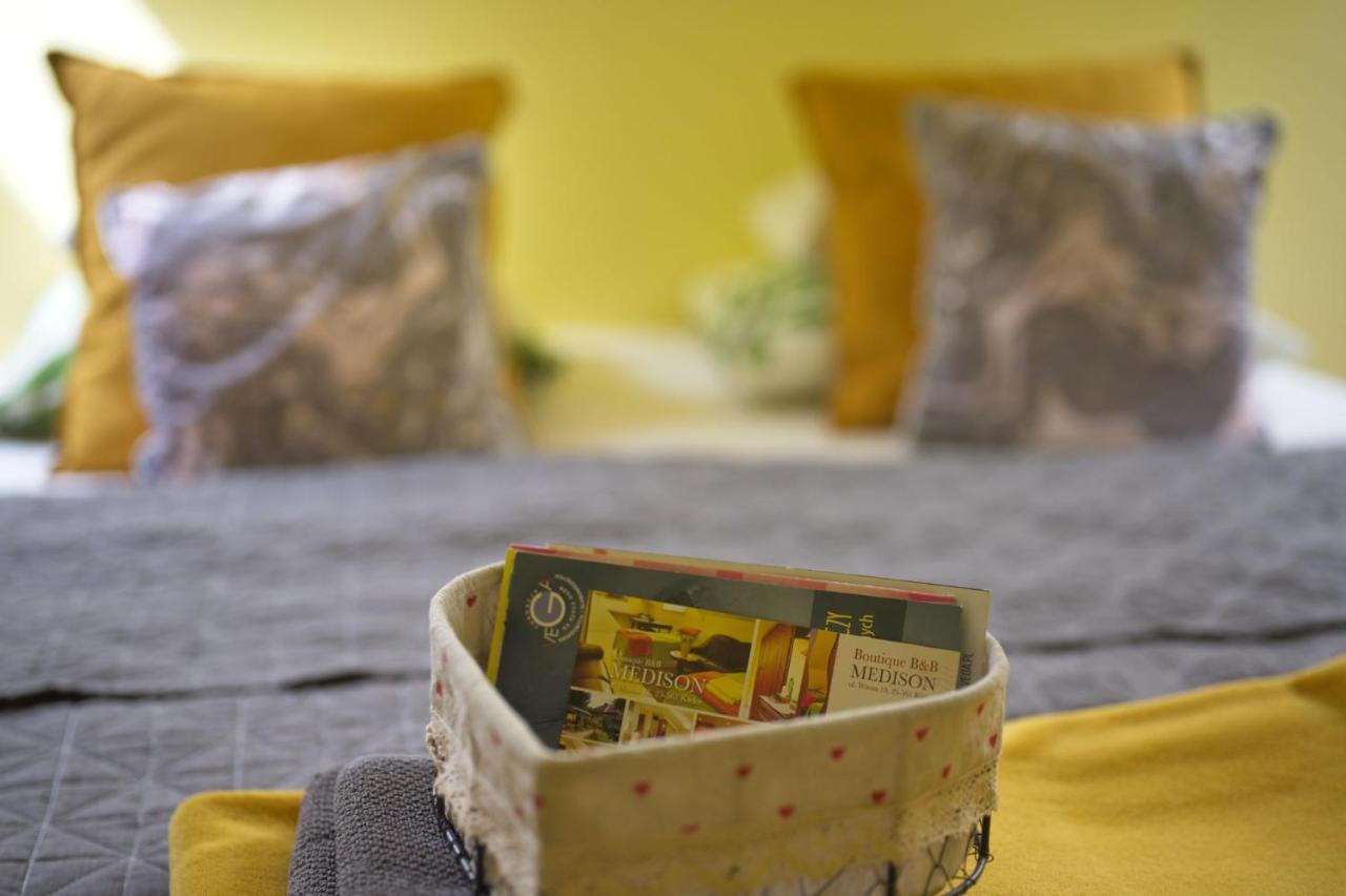 Medison Family Boutique B&B Kielce Ngoại thất bức ảnh